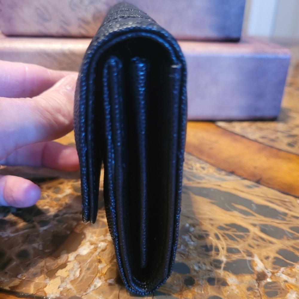 CHANEL Black Caviar Quilted Long Wallet - Picture 6 of 8